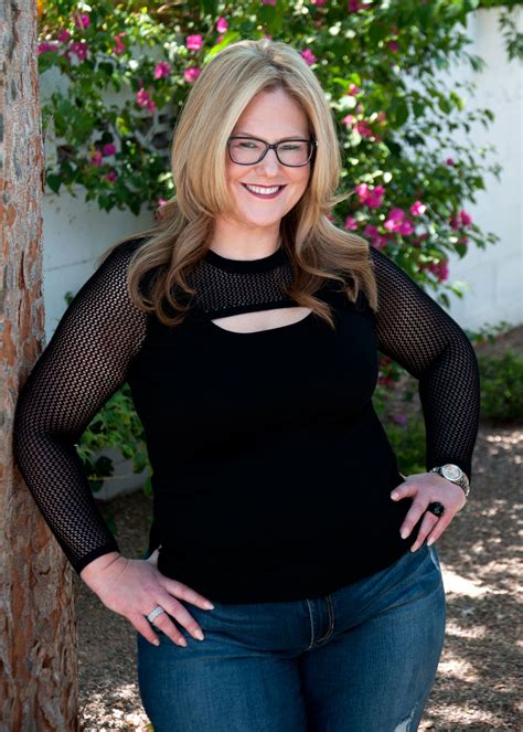 Kristen Ashley .